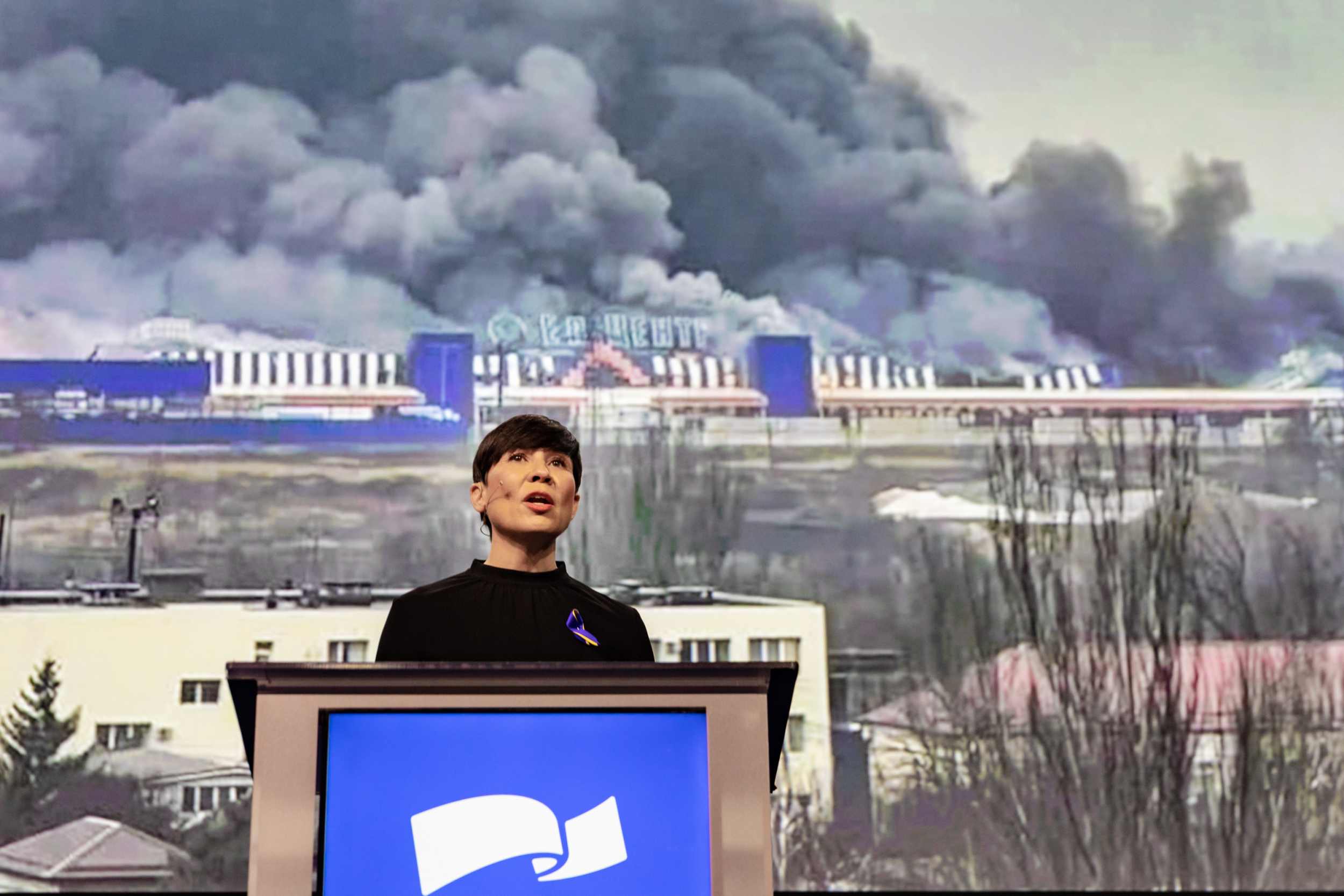 Ine Eriksen Søreide på Høyres talerstol.